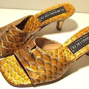 NWOT Gold Italian Leather Sandals, Size EU36